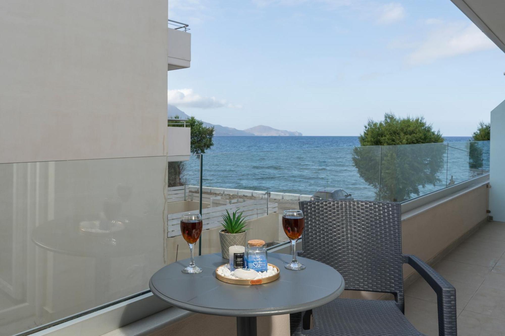 Alexia Seaview Apartments Kíssamos Екстериор снимка
